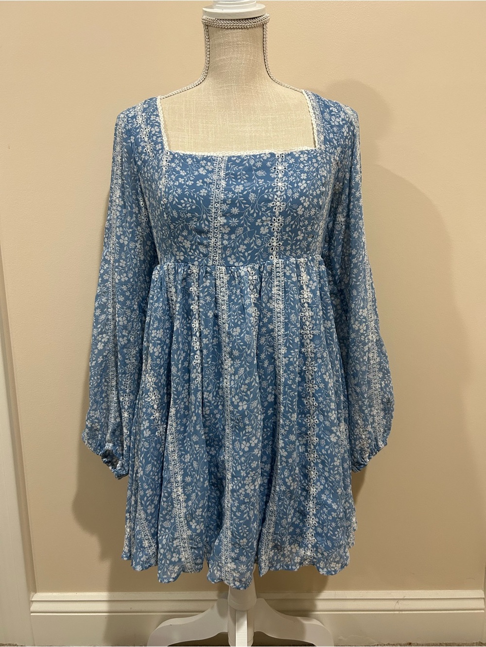 Altar'd State Blue Floral Square-Neck Babydoll Dress